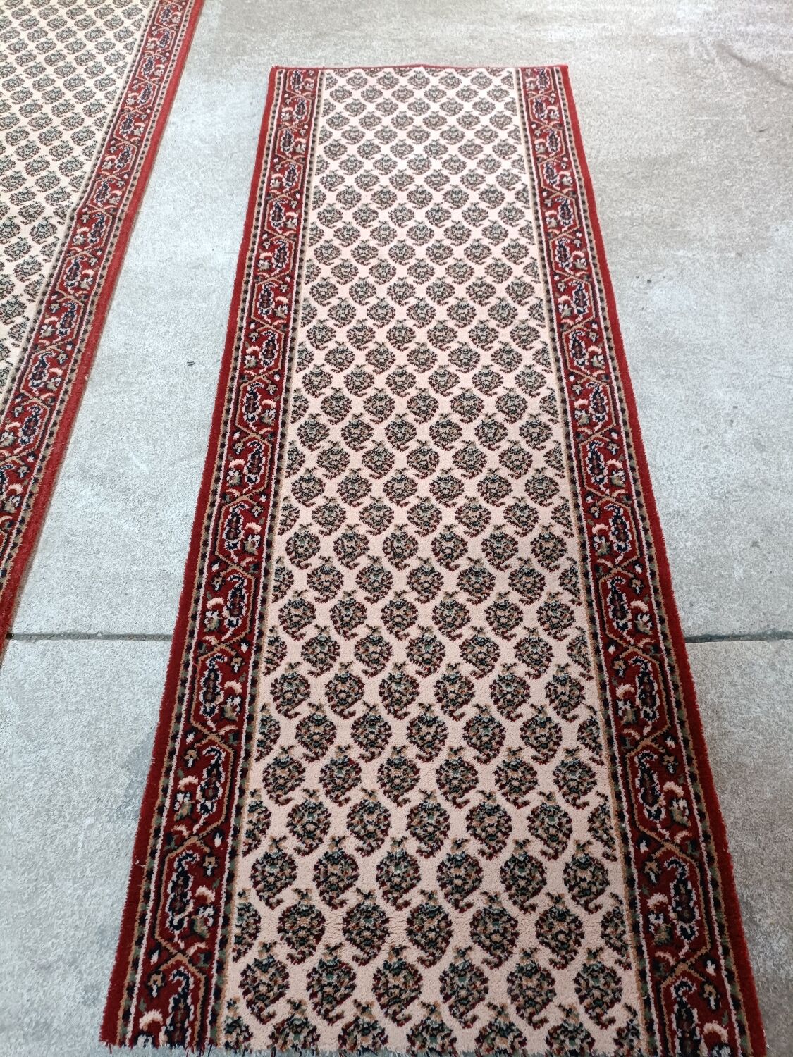Pure new wool hallway rug Konia model from Lano, Belgium