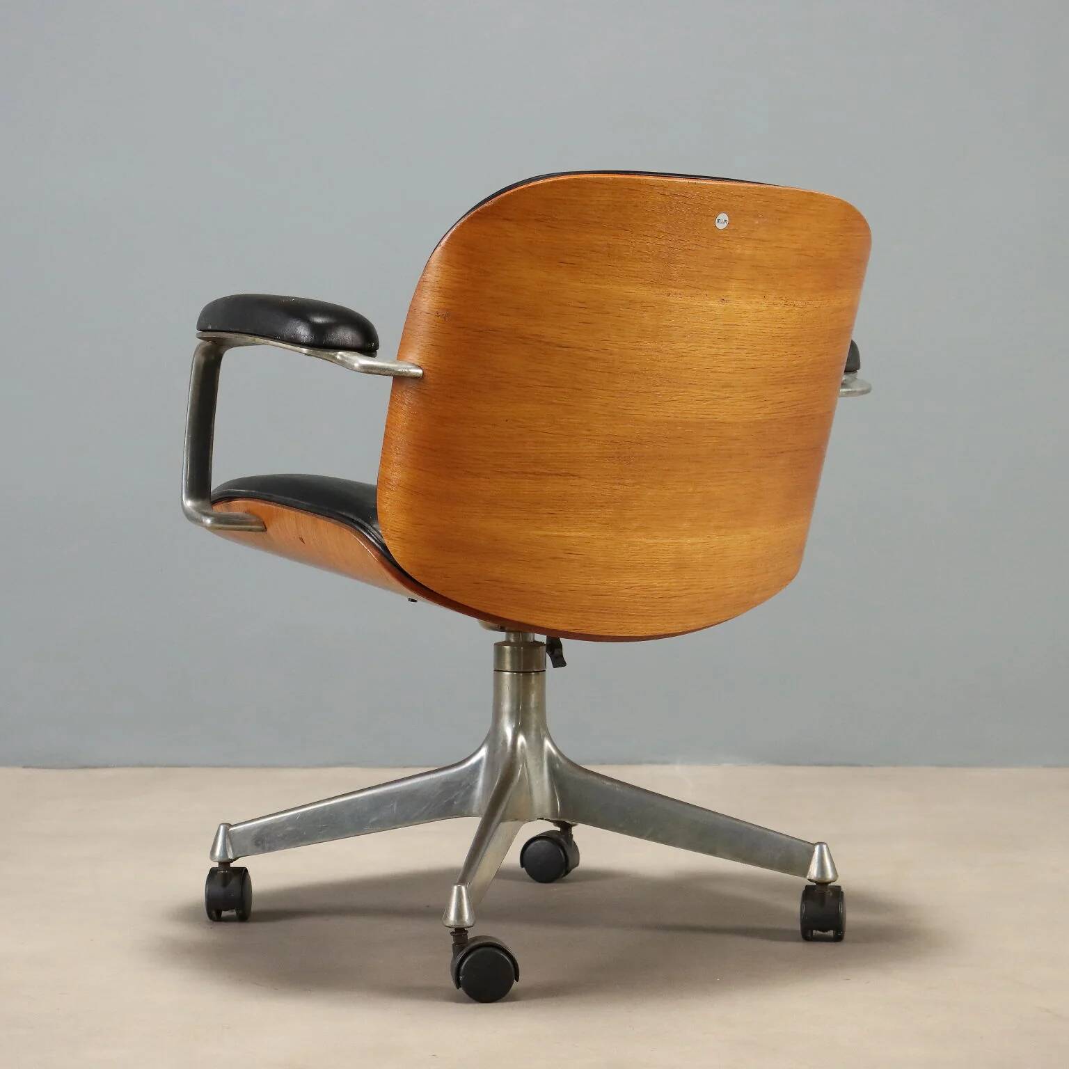 Fauteuil pivotant MIM années 1960