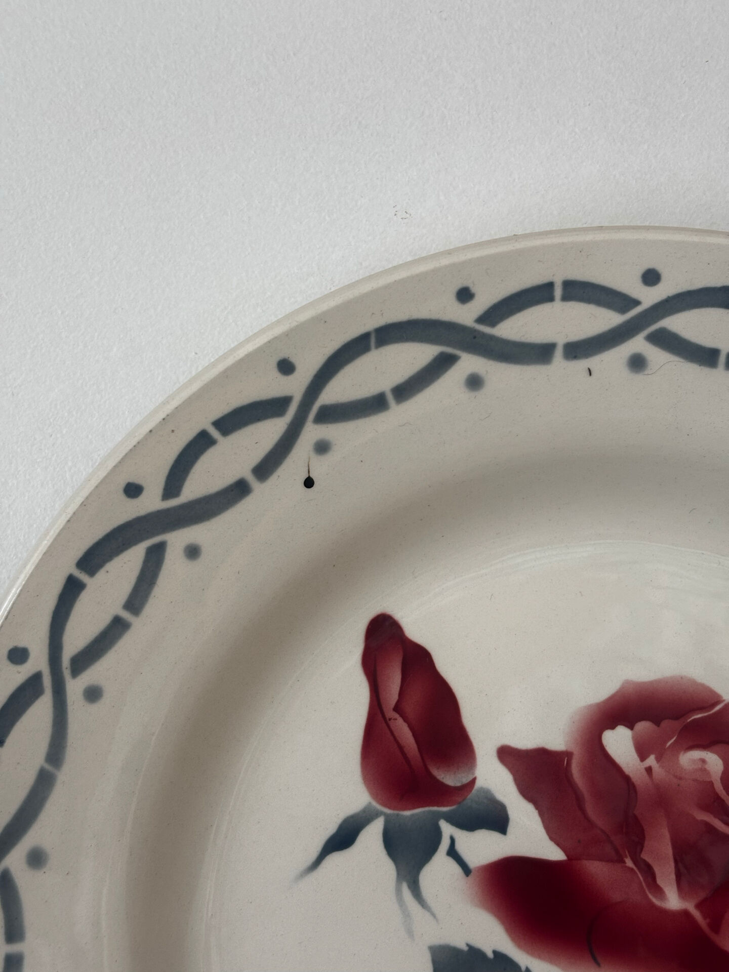 Set of two flat plates and two deep plates Digoin Janine.