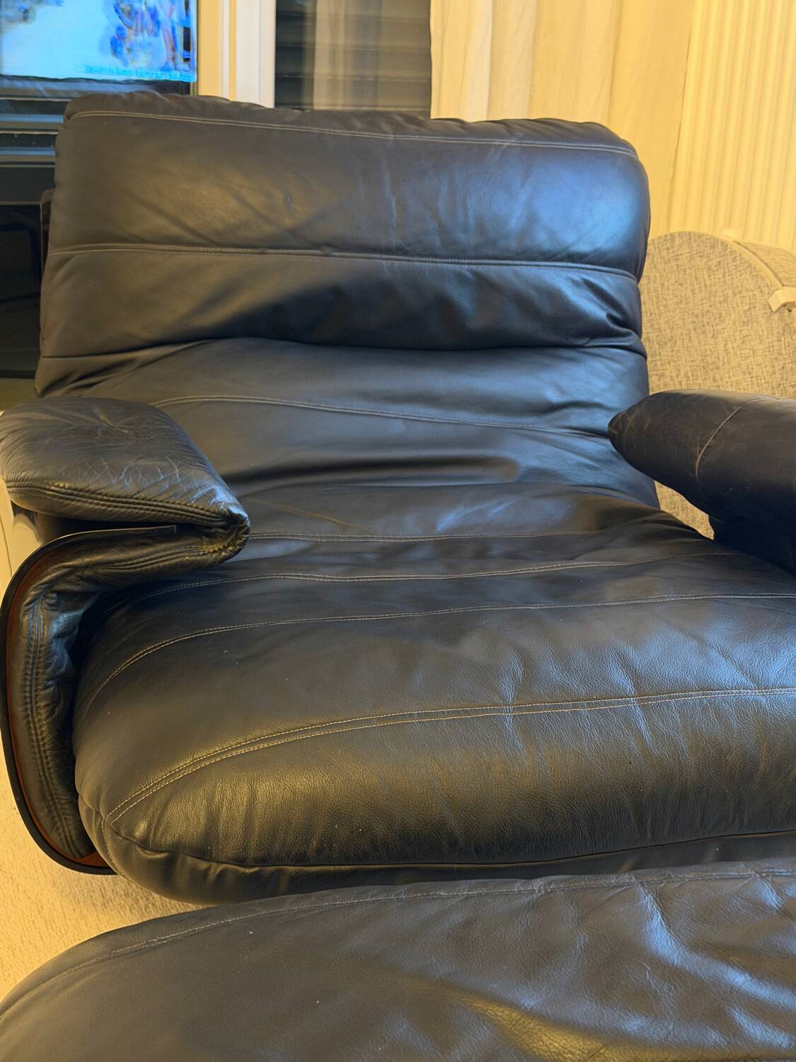 Armchair, Ligne Roset Marsala black leather