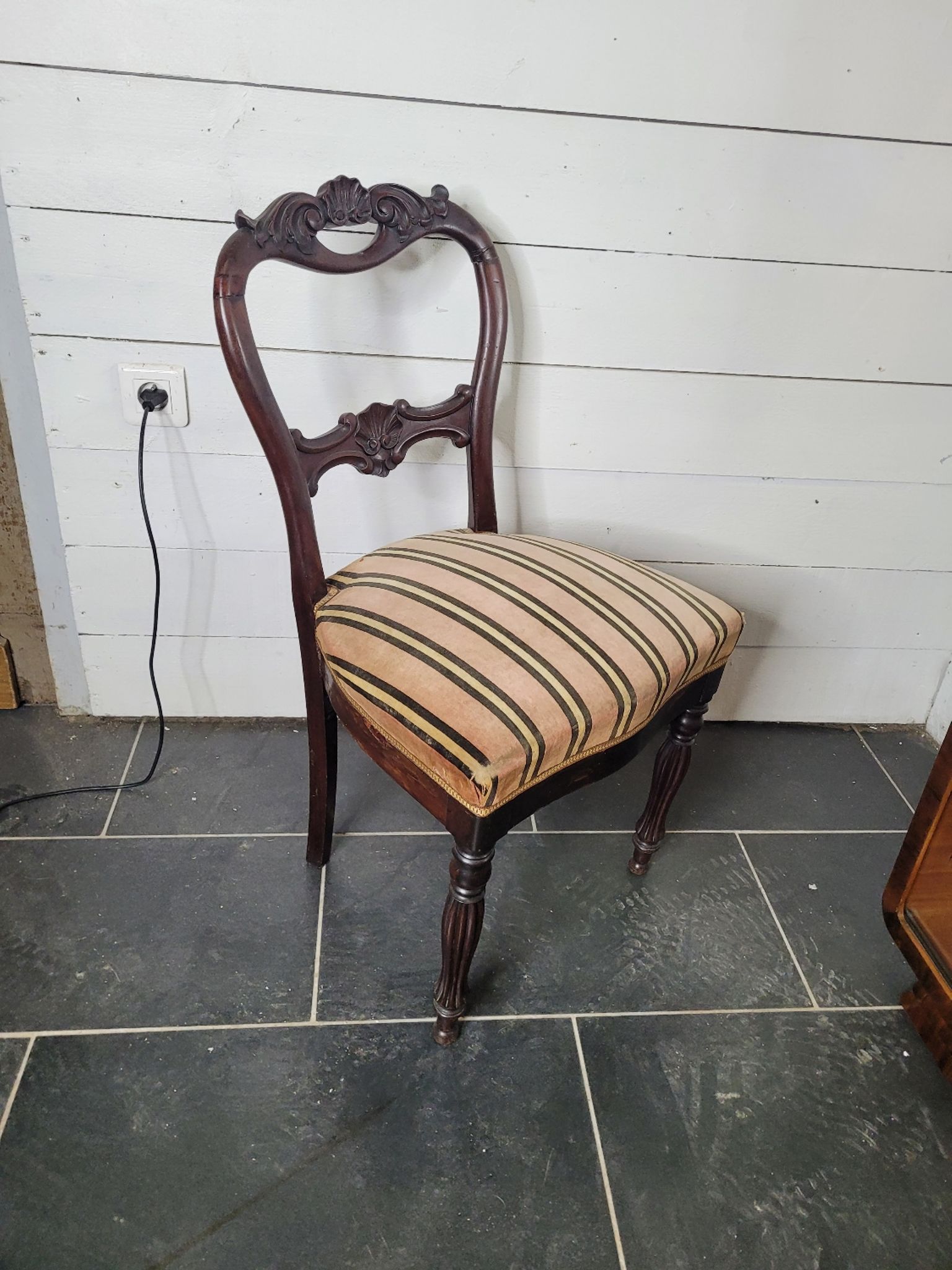 Chaise style Louis Philippe en acajou