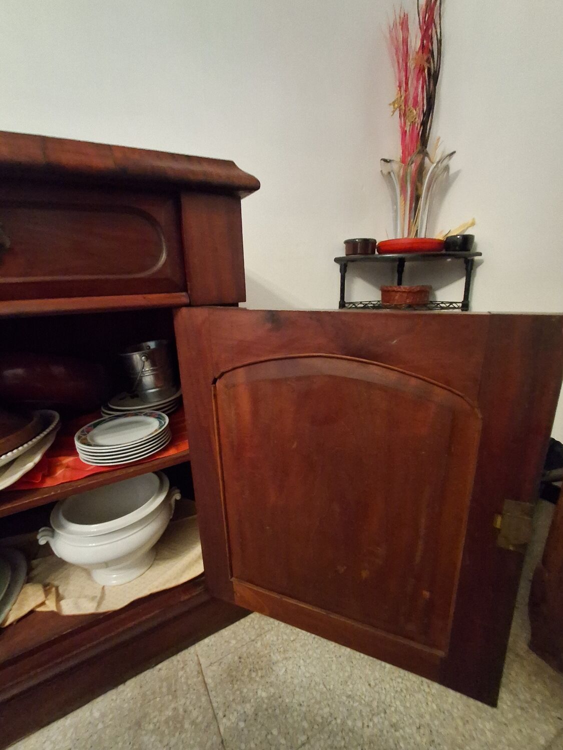 English buffet in mahogany