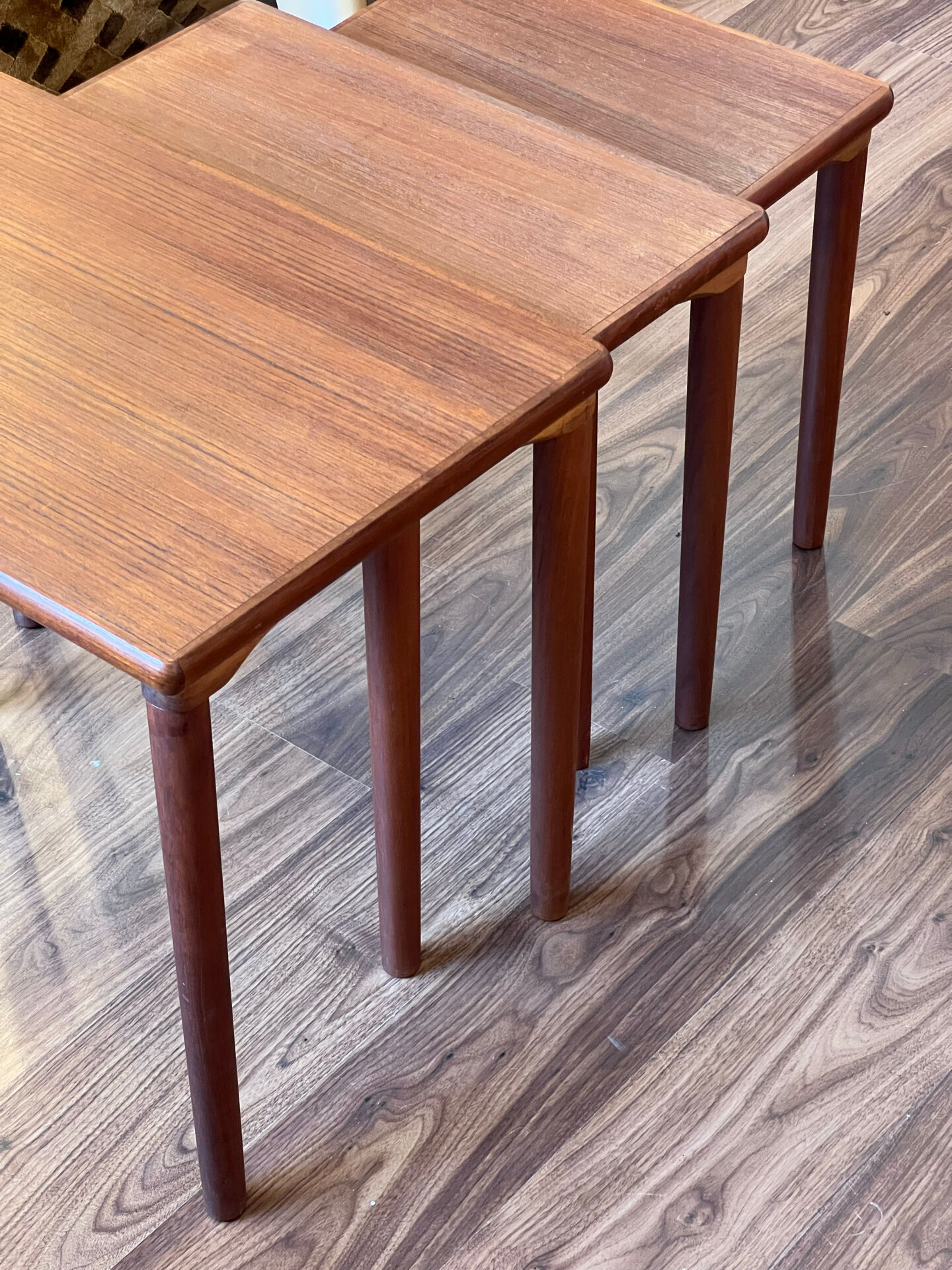 Nestable teak tables