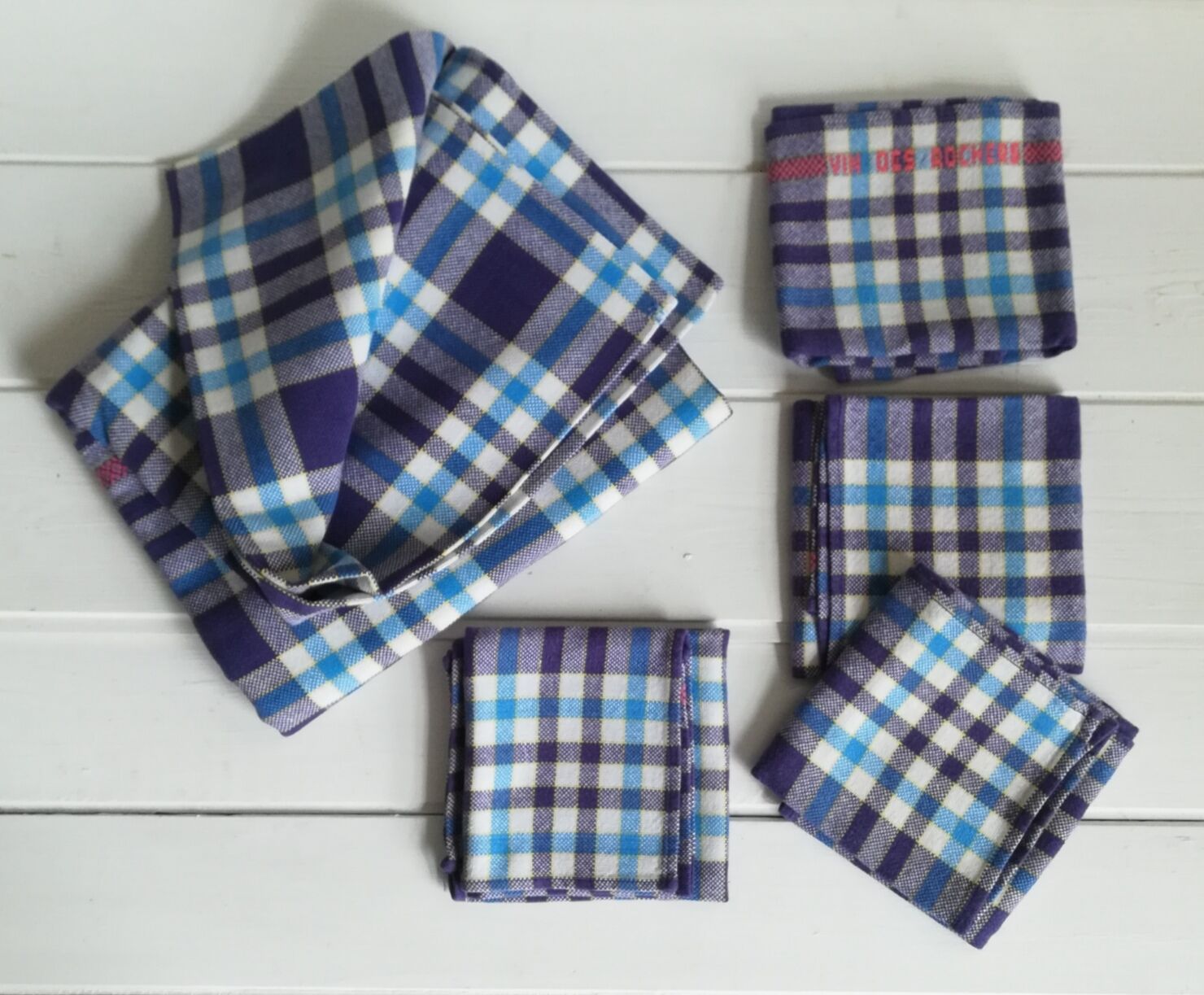 Bistro tablecloth 140 x 120 and 4 napkins