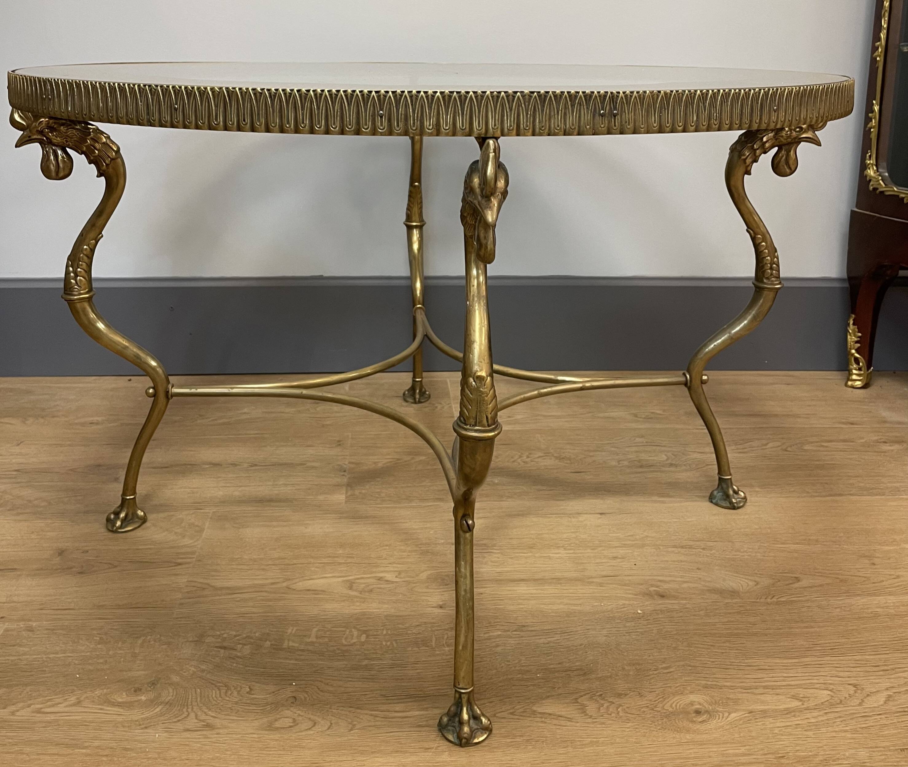 Coffee table, base with rooster decoration