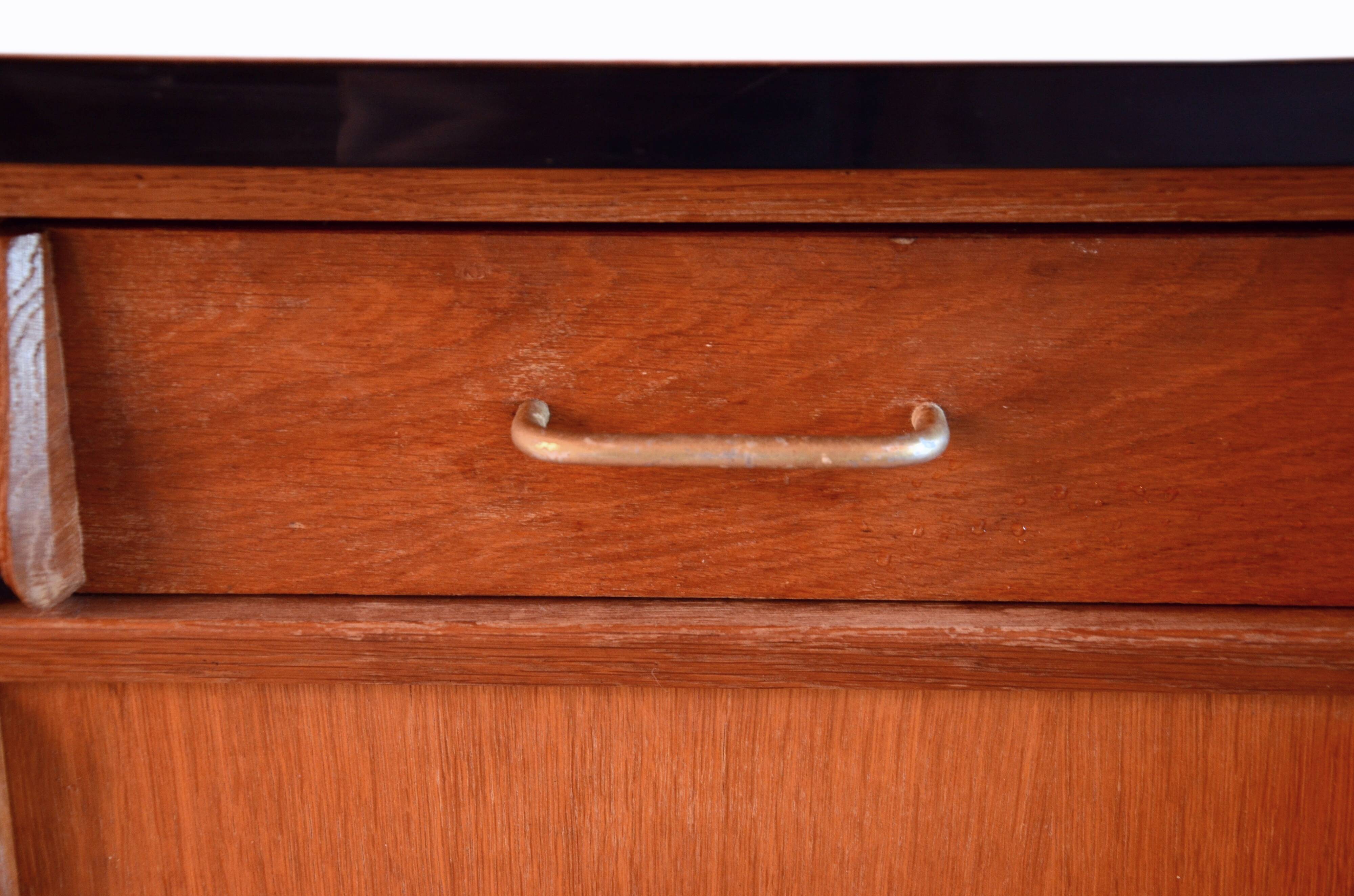 Wooden enfilade with fuchsia pink and black formica, 1950s, 130x50x100cm
