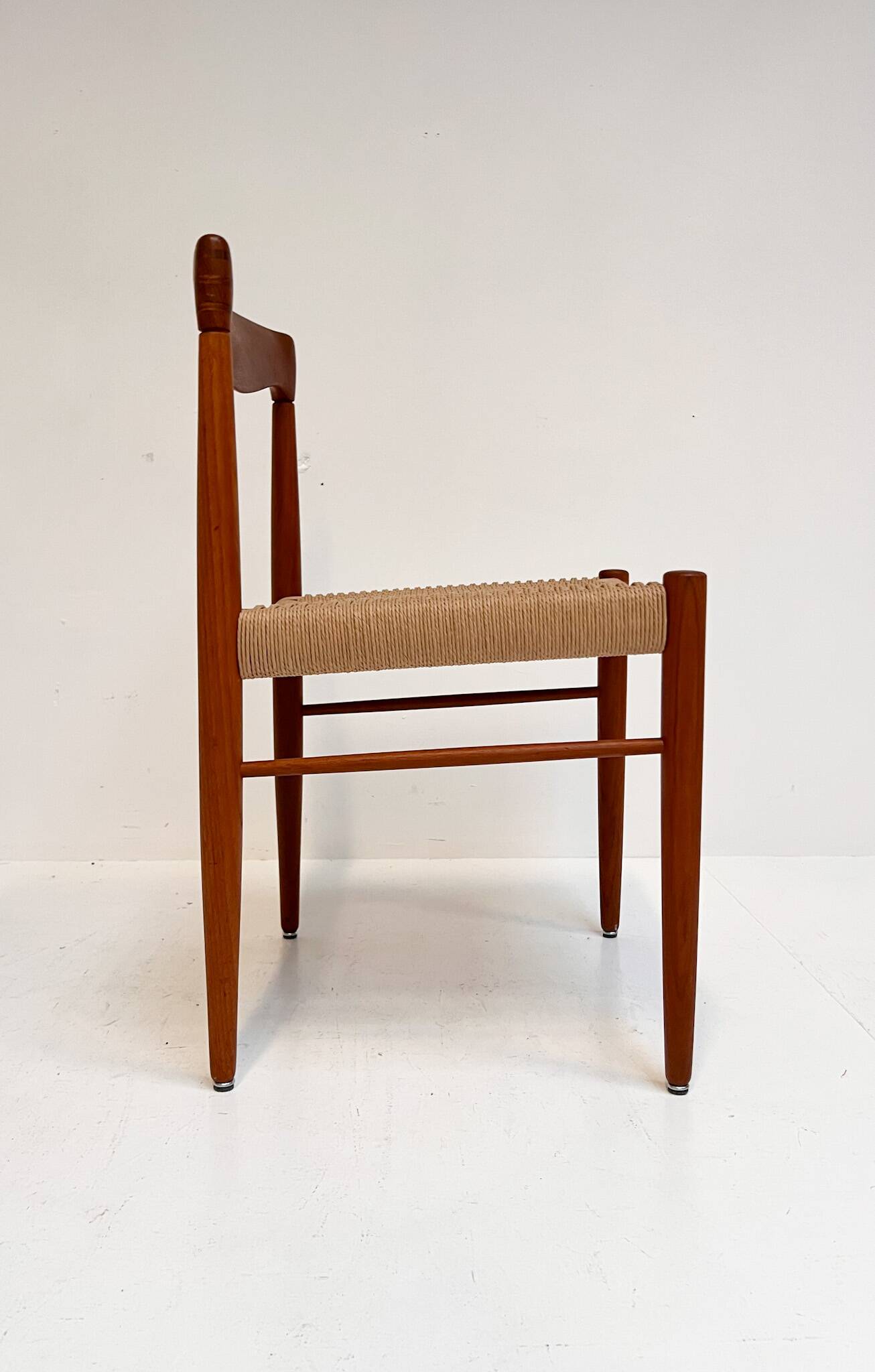 Refurbished set of 4 papercord chairs by H. Klein for Bramin, 1960s
