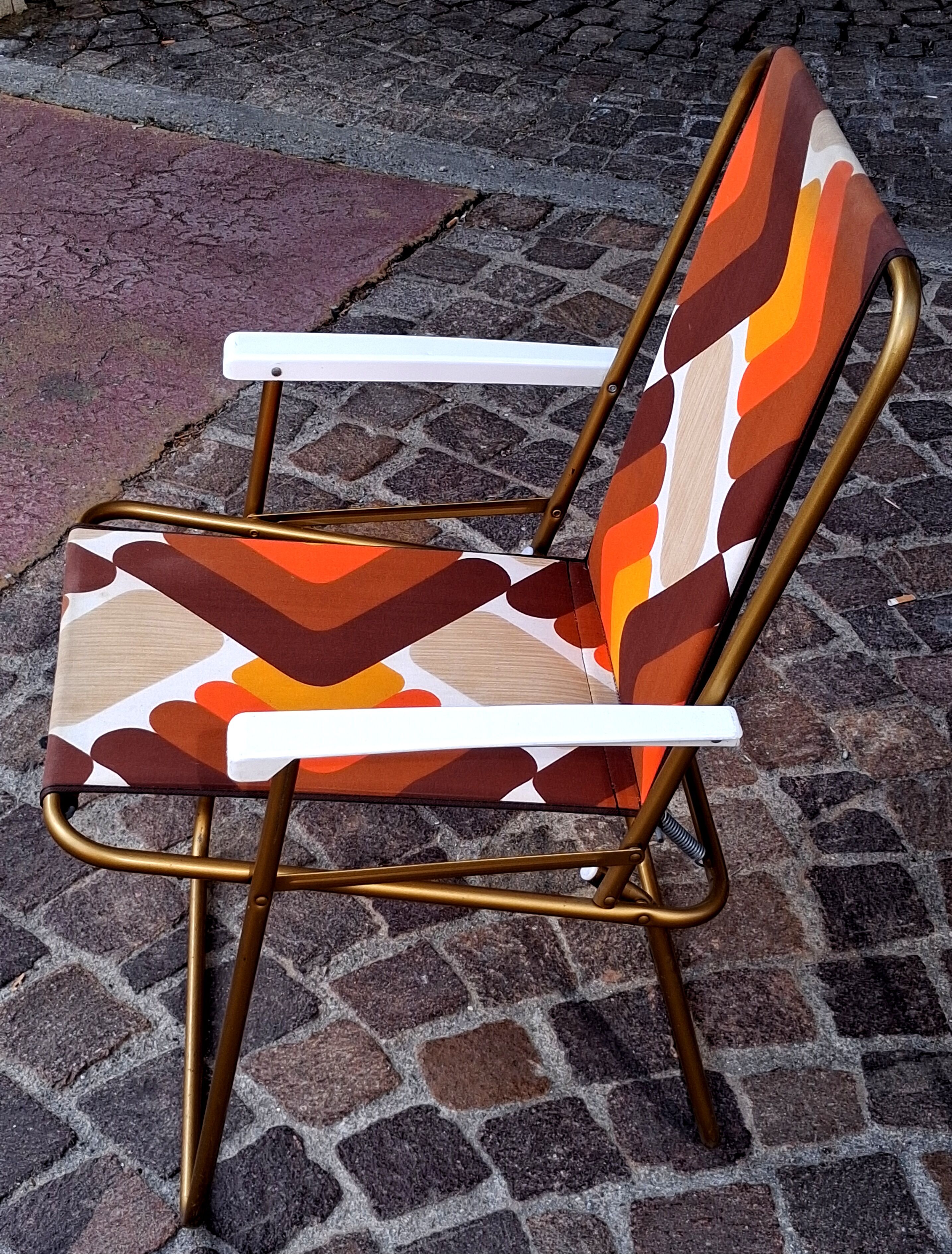 Pair of folding camping chairs, vintage seventies fabric, Lafuma