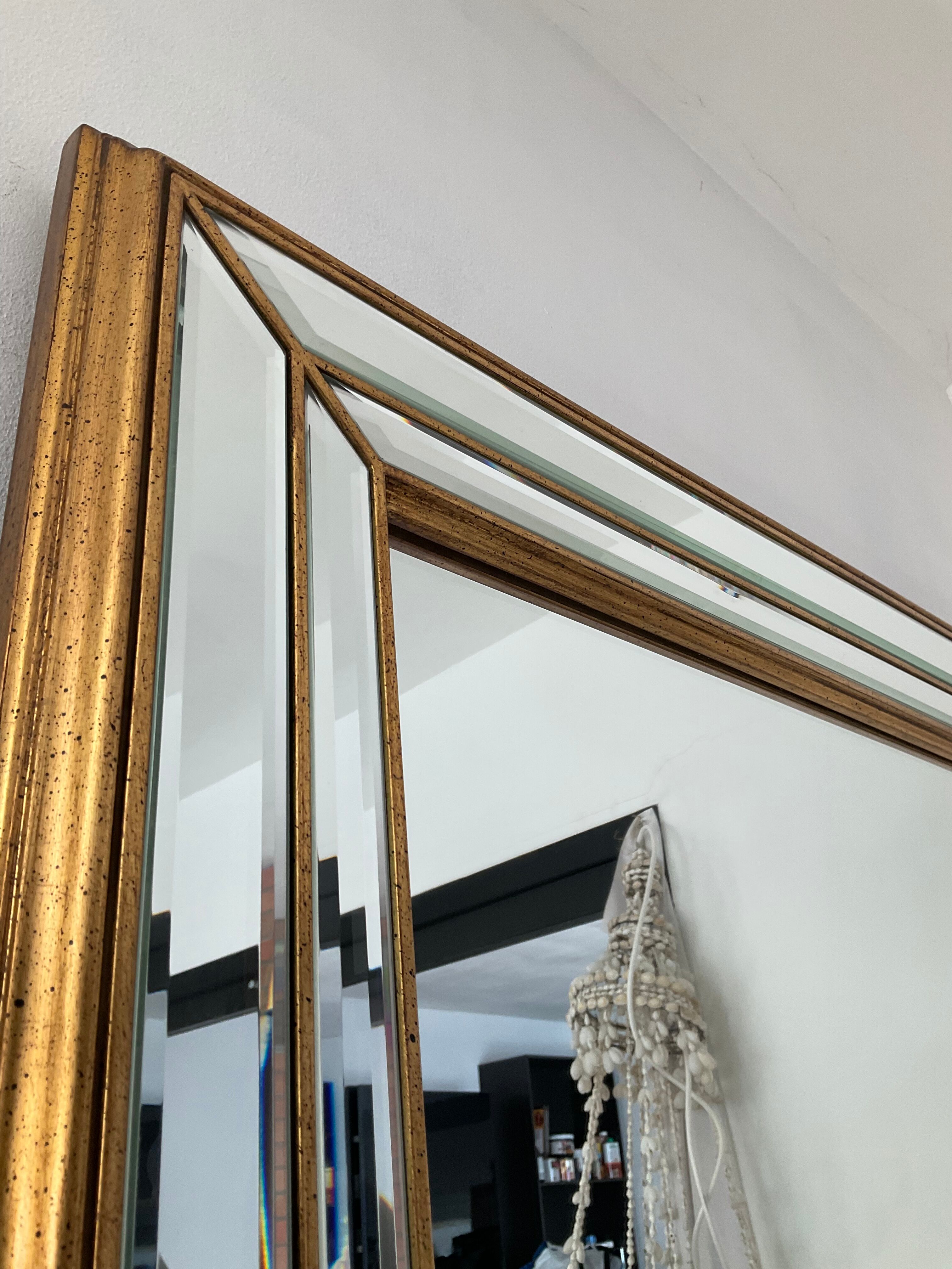 Miroir à parcloses deknudt des années 70 en bois doré
