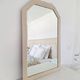 Miroir biseauté et mouluré beige