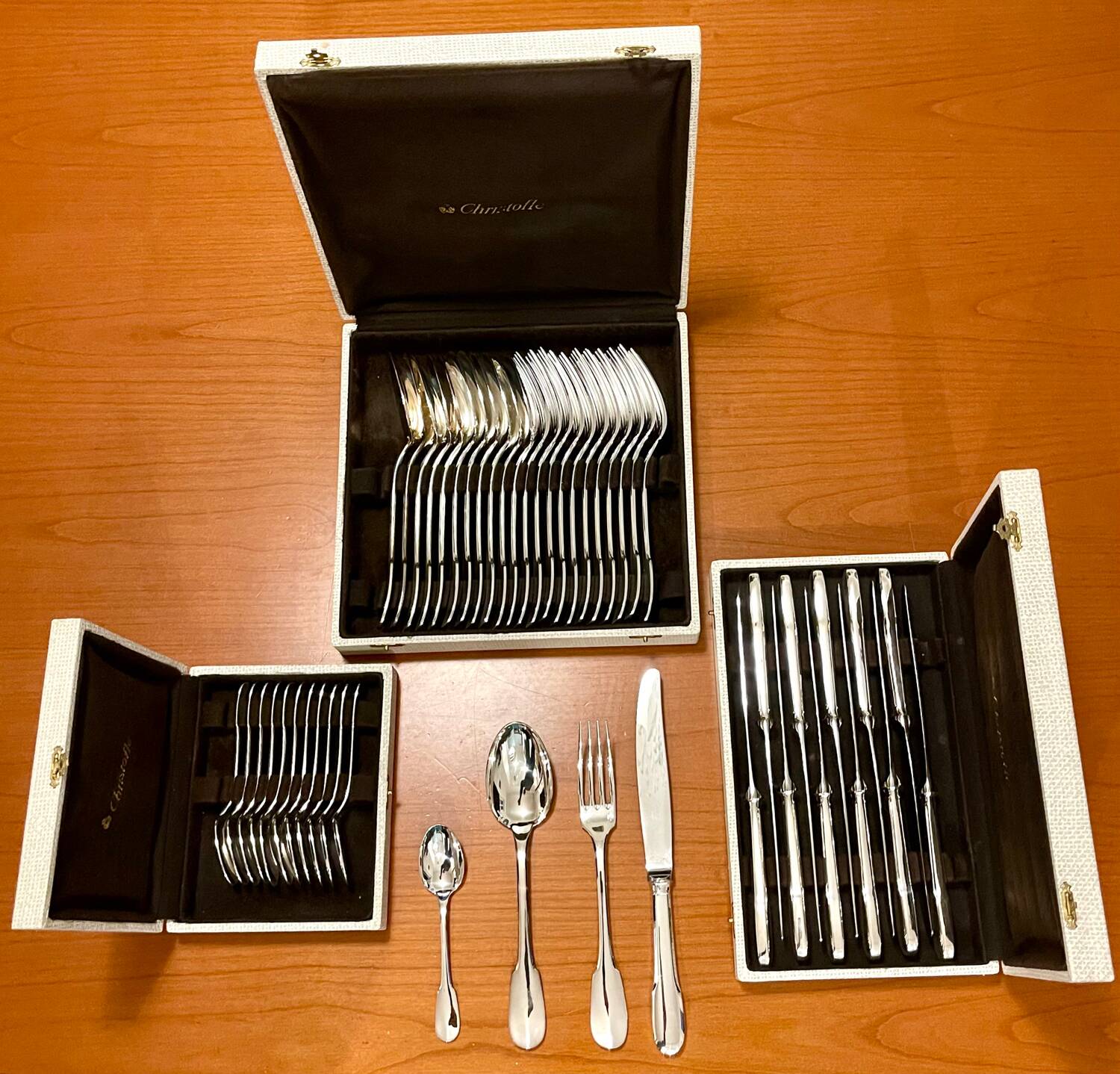 Christofle, Cluny 48-piece cutlery set, excellent condition
