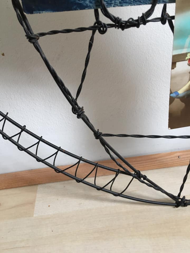 Photo holder or wire card holder "Cat"