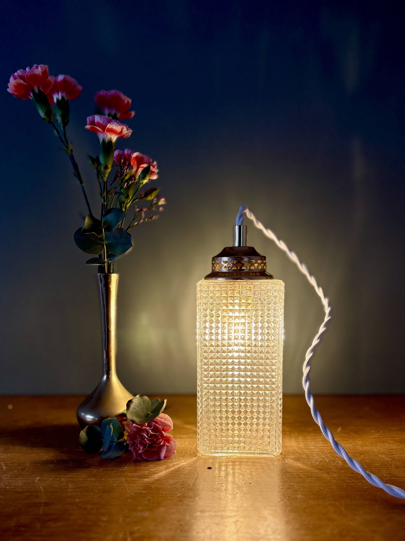 Baladeuse ou lampe à poser globe vintage en verre