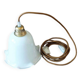 Baladeuse en opaline