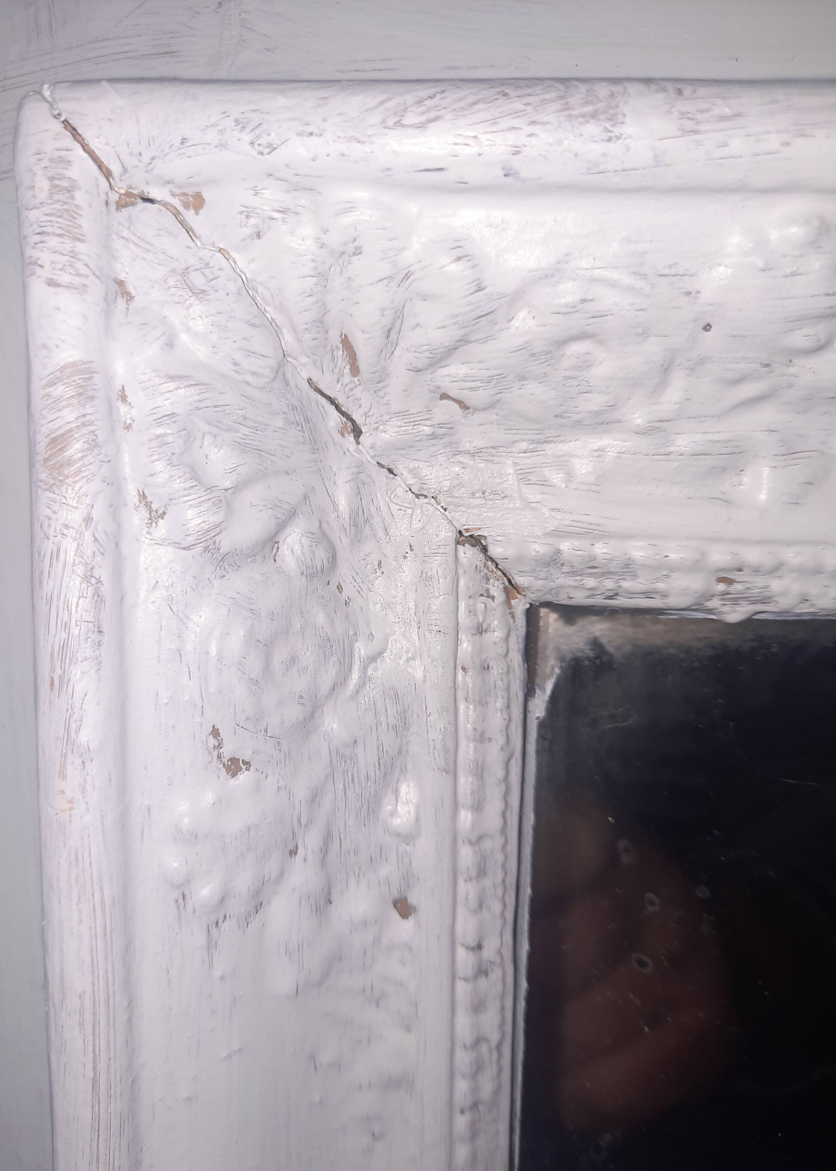 Small hanging trumeau