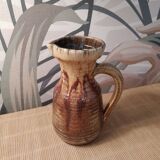 Acoolay: Glazed stoneware pitcher