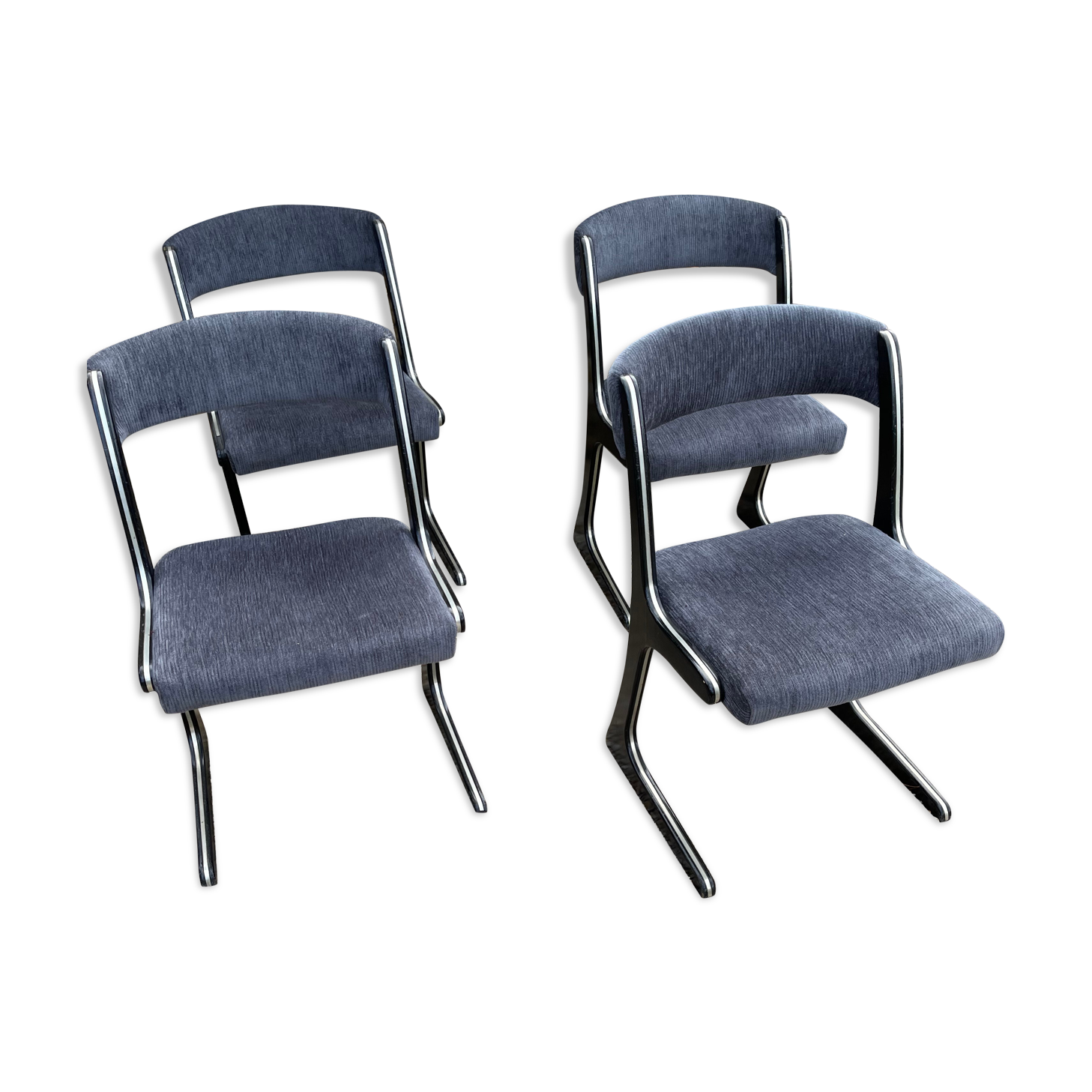 Set of vintage chairs design