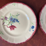 6 dessert plates decorated with field flowers