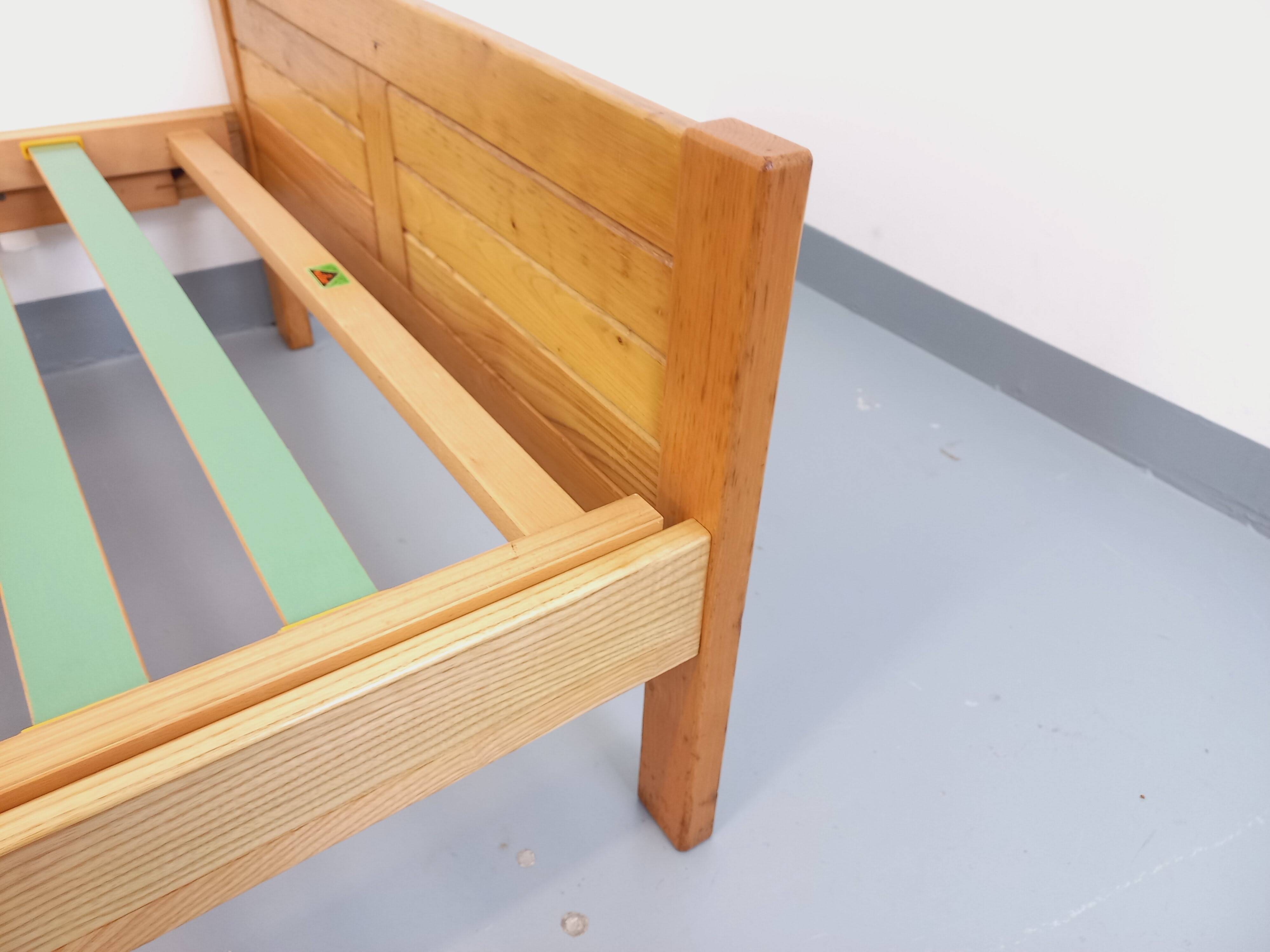 Vintage Mountain Design Les Arcs bed in ash wood from the 60s 70s