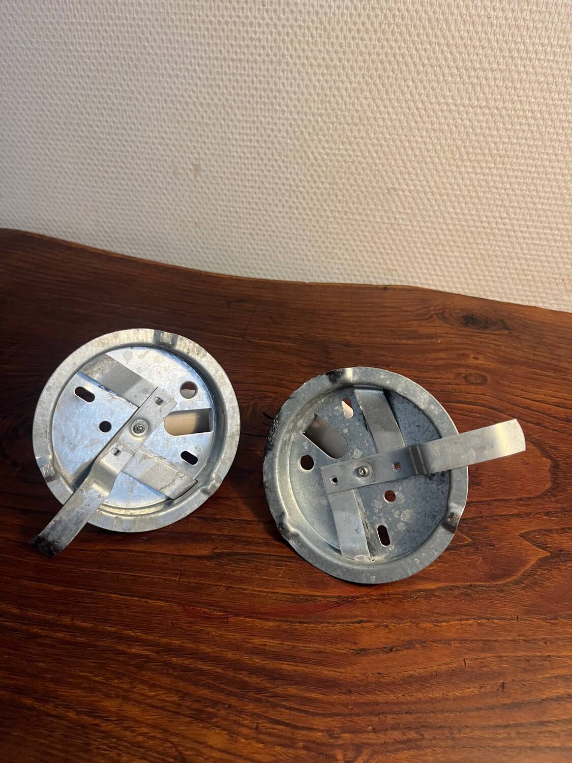Paire applique plafonnier demi boule en verre de Clichy