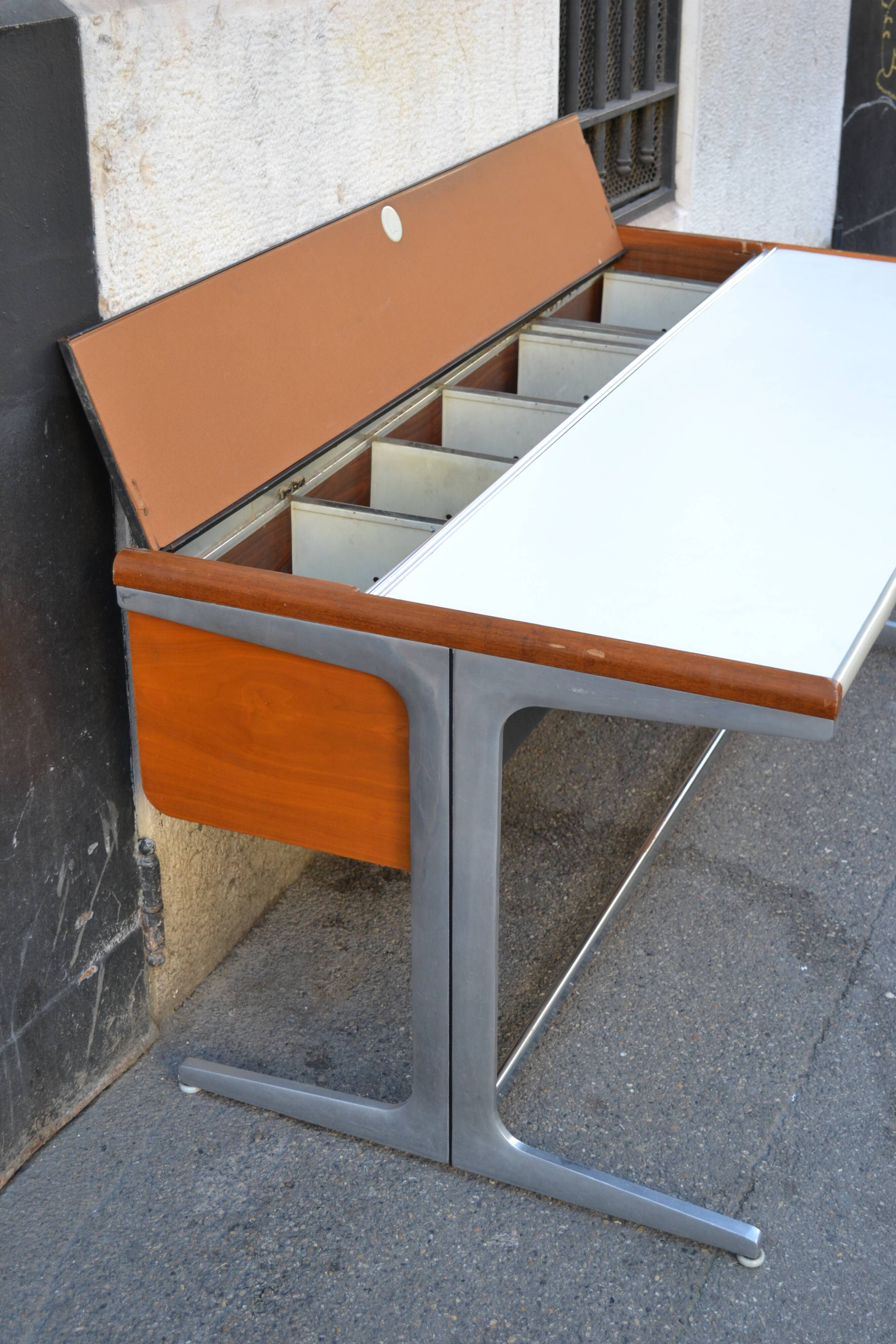 George NELSON (1908-1986) & HERMAN MILLER (PUBLISHER) office "Action Office"