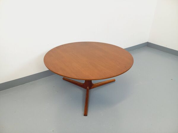 Table basse ronde scandinave danoise vintage Bernhard Pedersen & Son teck