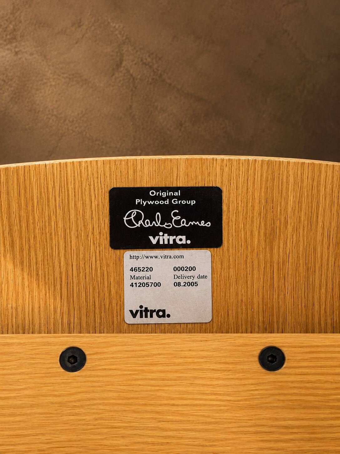 Moulded plywood chair - Charles and Ray Eames for Vitra