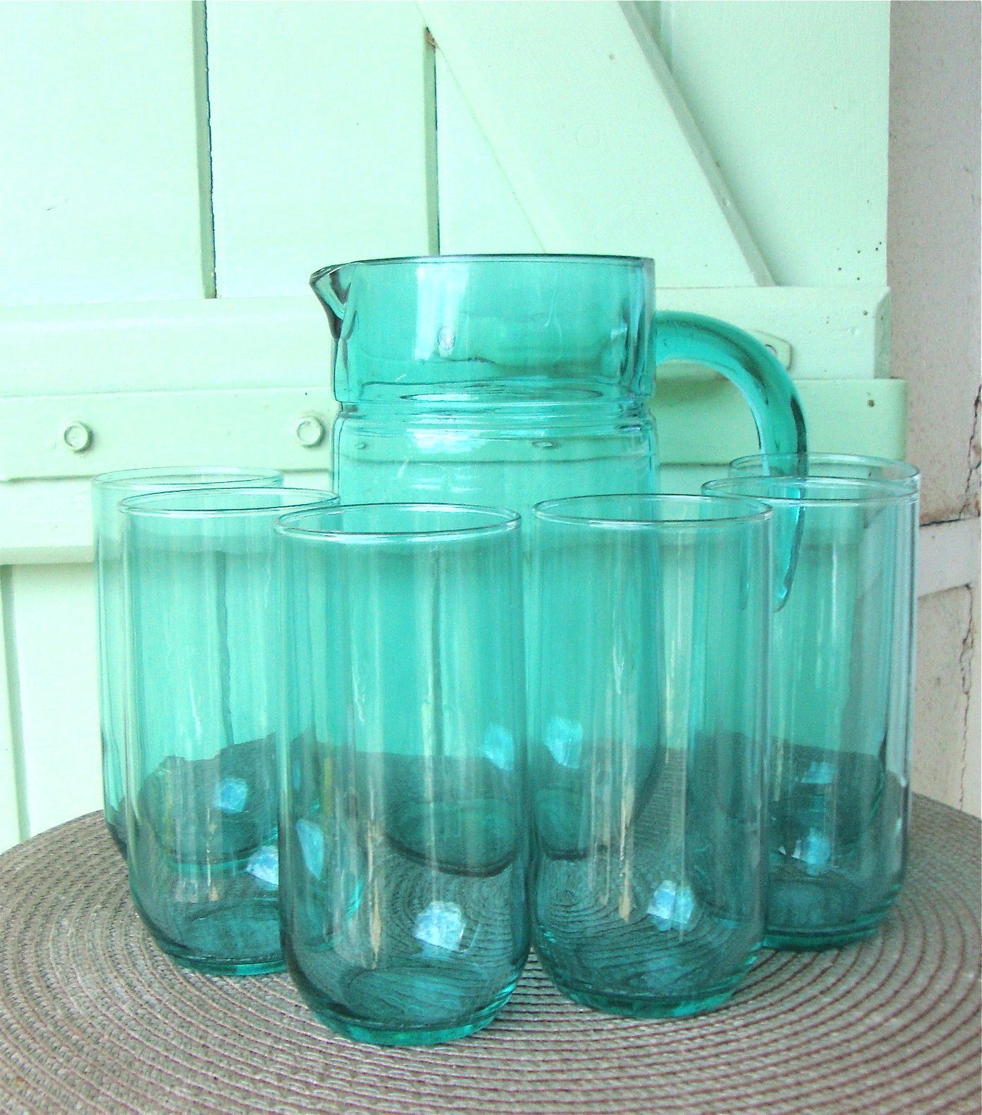 Set of 6 glasses with orangeade and carafe