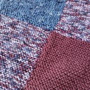 Plaid en patchwork tricoté main