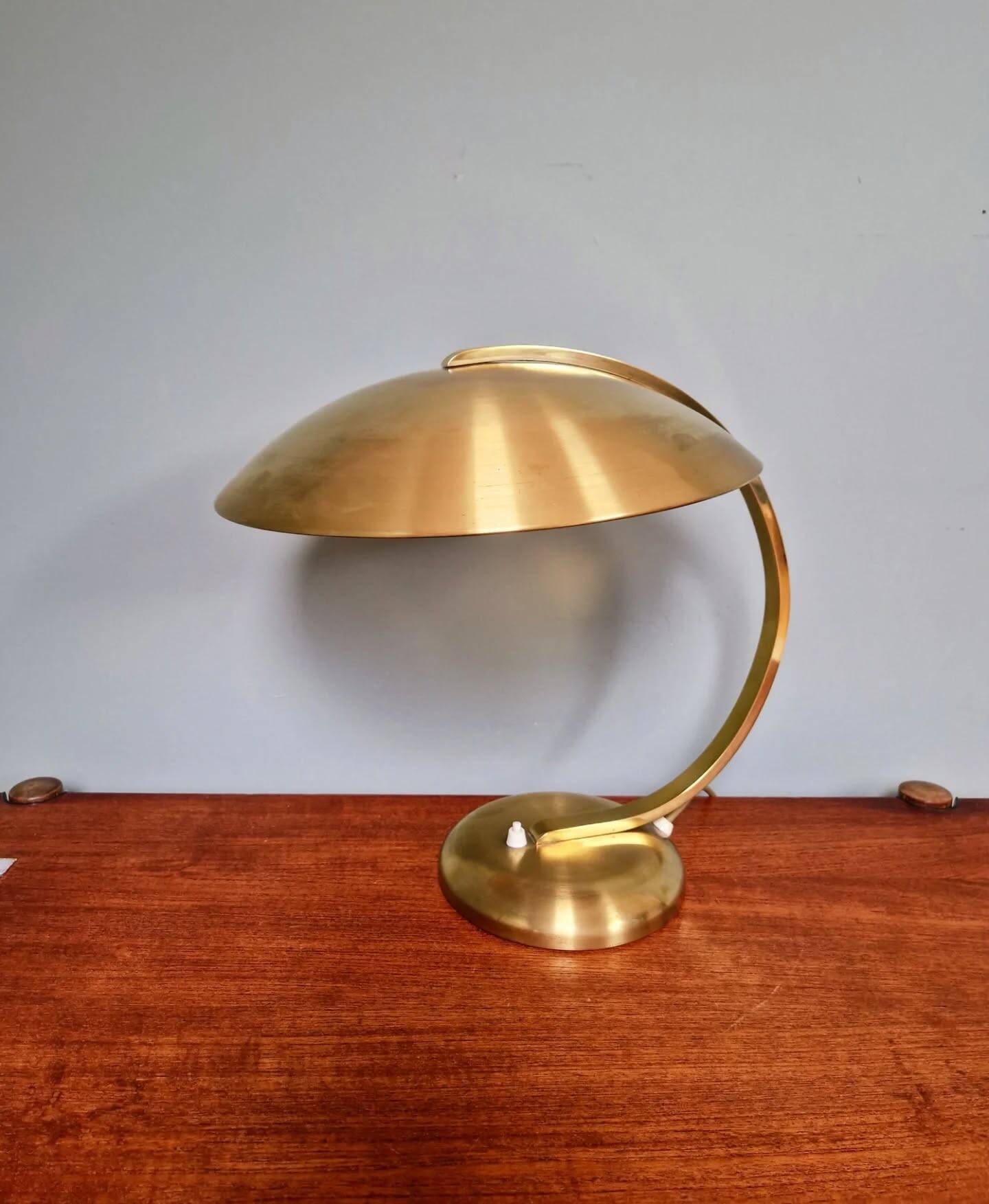 Bauhaus desk lamp in brass, Egon Hillebrand, 1930