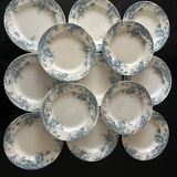 13 deep plates Terre de fer Cyclamens Louis Graves