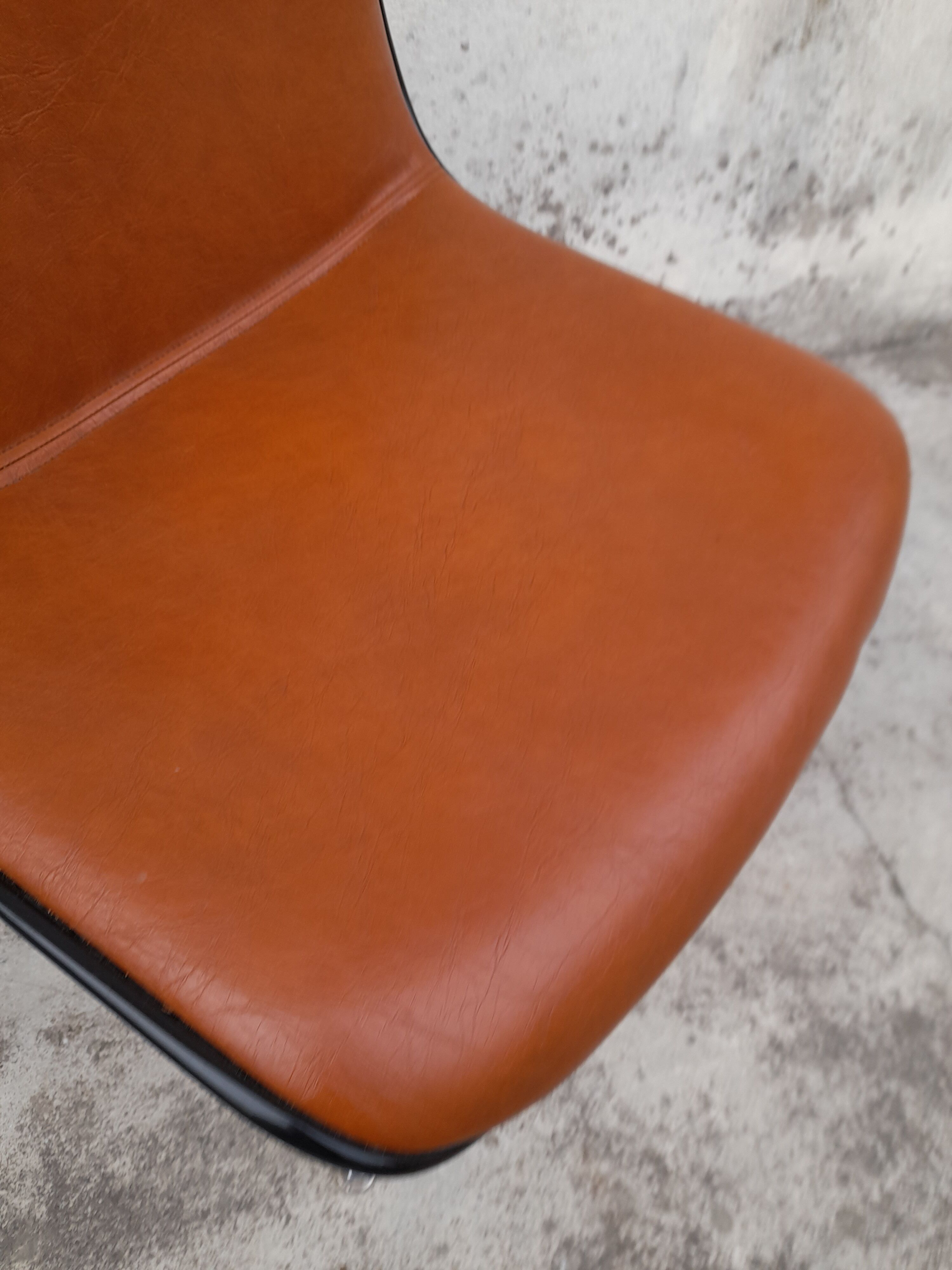 Chaise Strafor vintage années 70