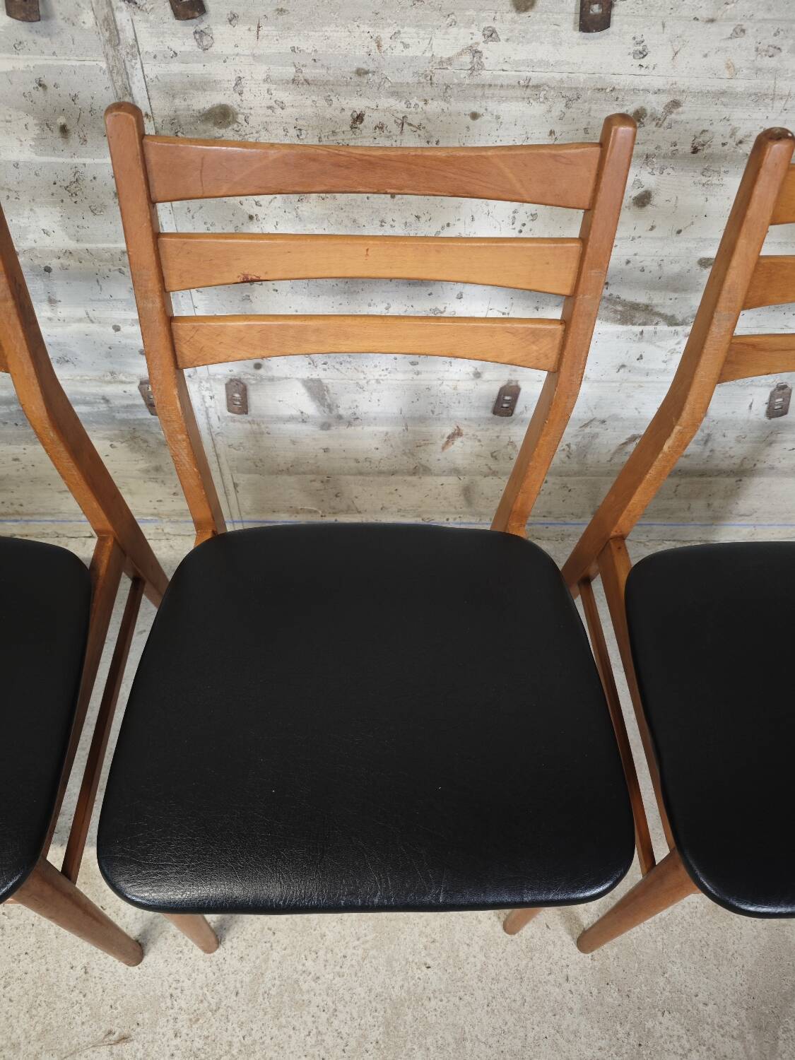 Set of 4 vintage skai chairs