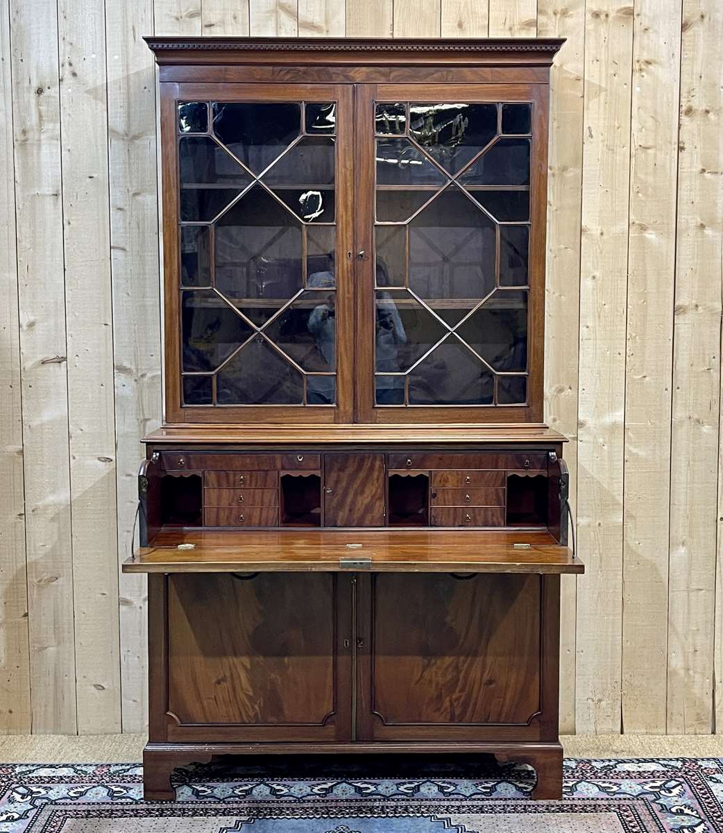 Nineteenth-century English mahogany scriban