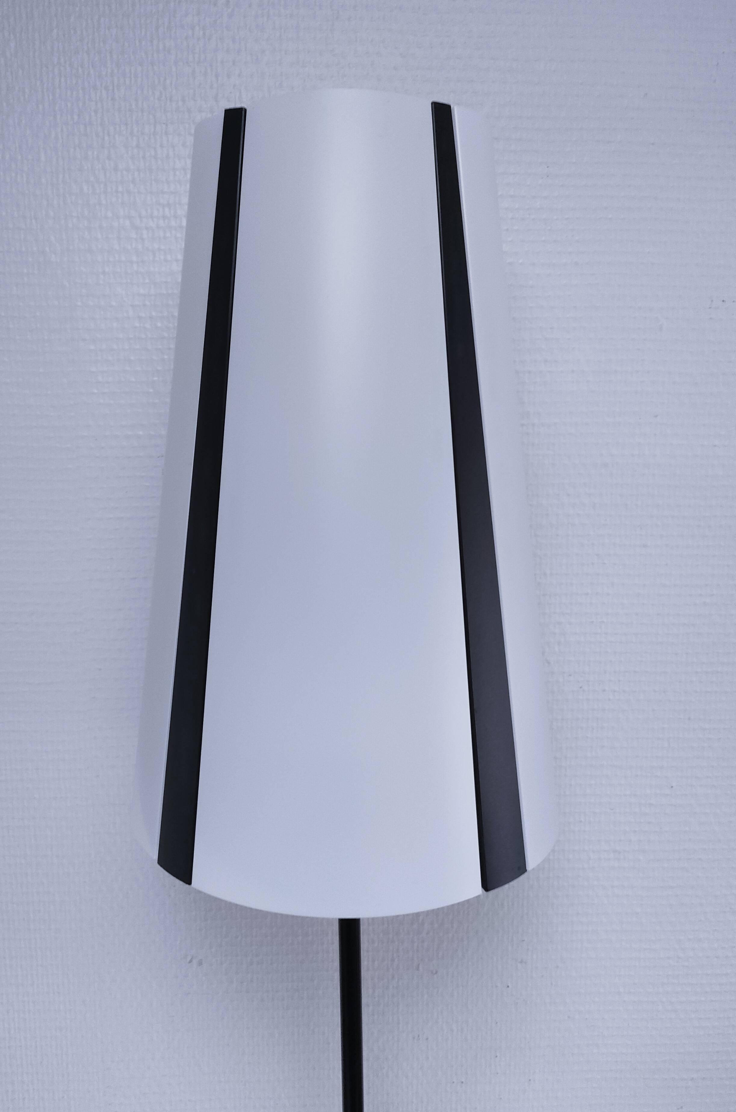 bicolour lamp "vistofta" Gunnar Jensen IKEA vintage 90s