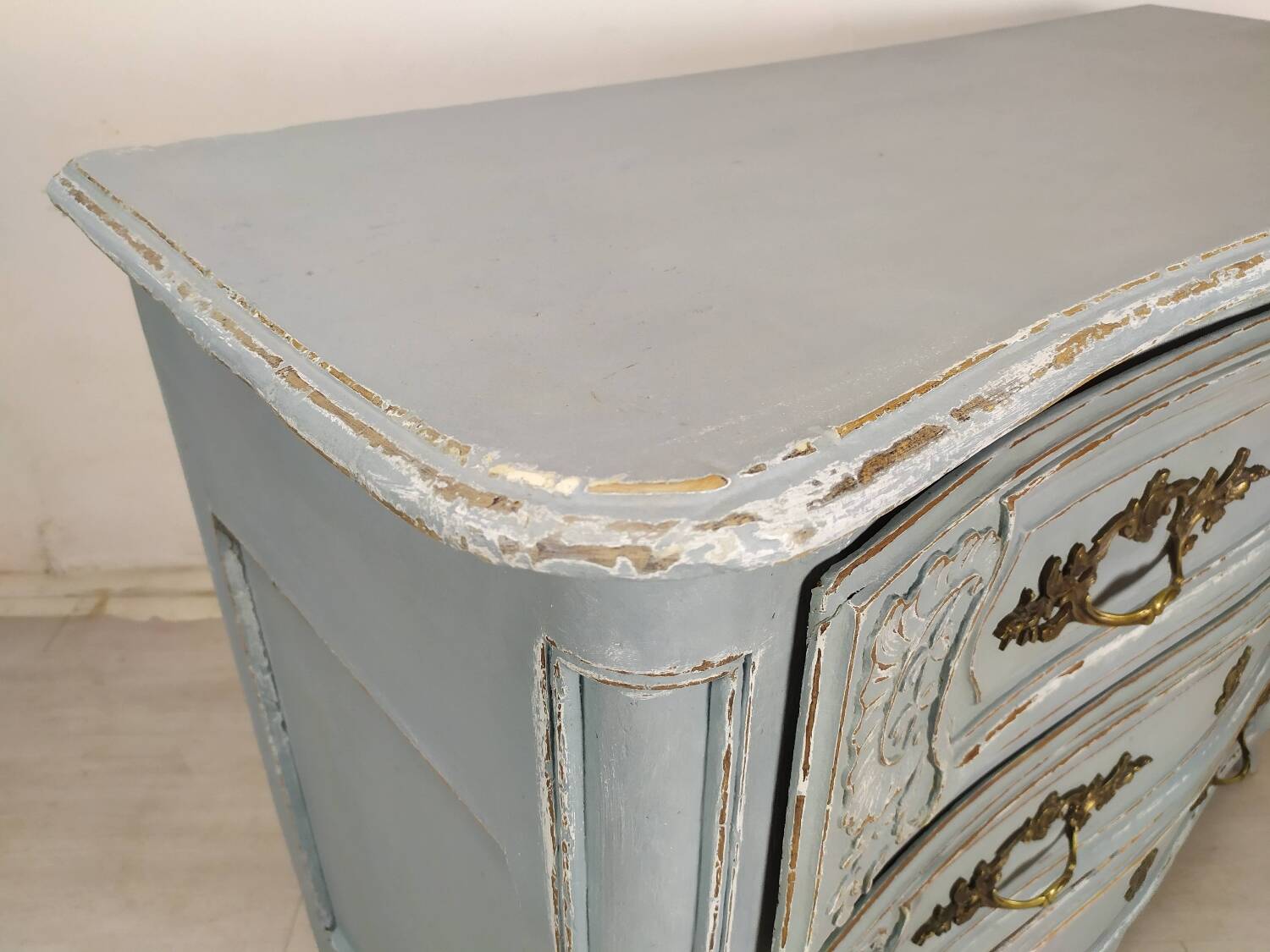 Antique patinated chest of drawers