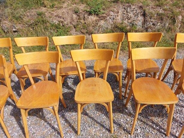 11 chaises bistrot vintage style Baumann