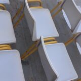 12 chaises enfant école
