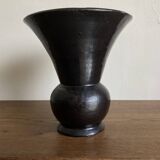 Etienne Noel modernist vase in Dieulefit 1950 in black enamel earthenware