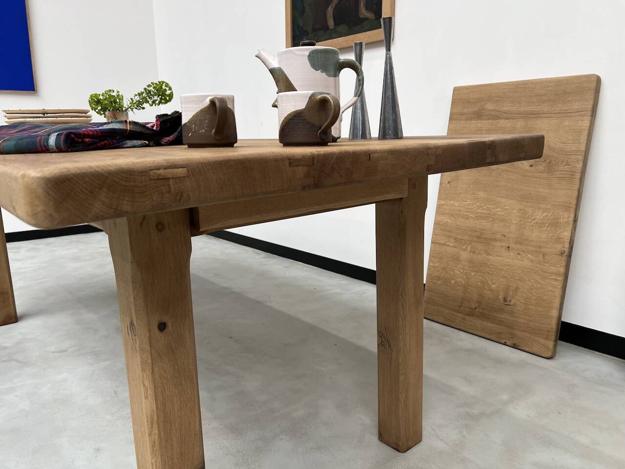 Large farm table from the 60s, in solid oak, with extensions