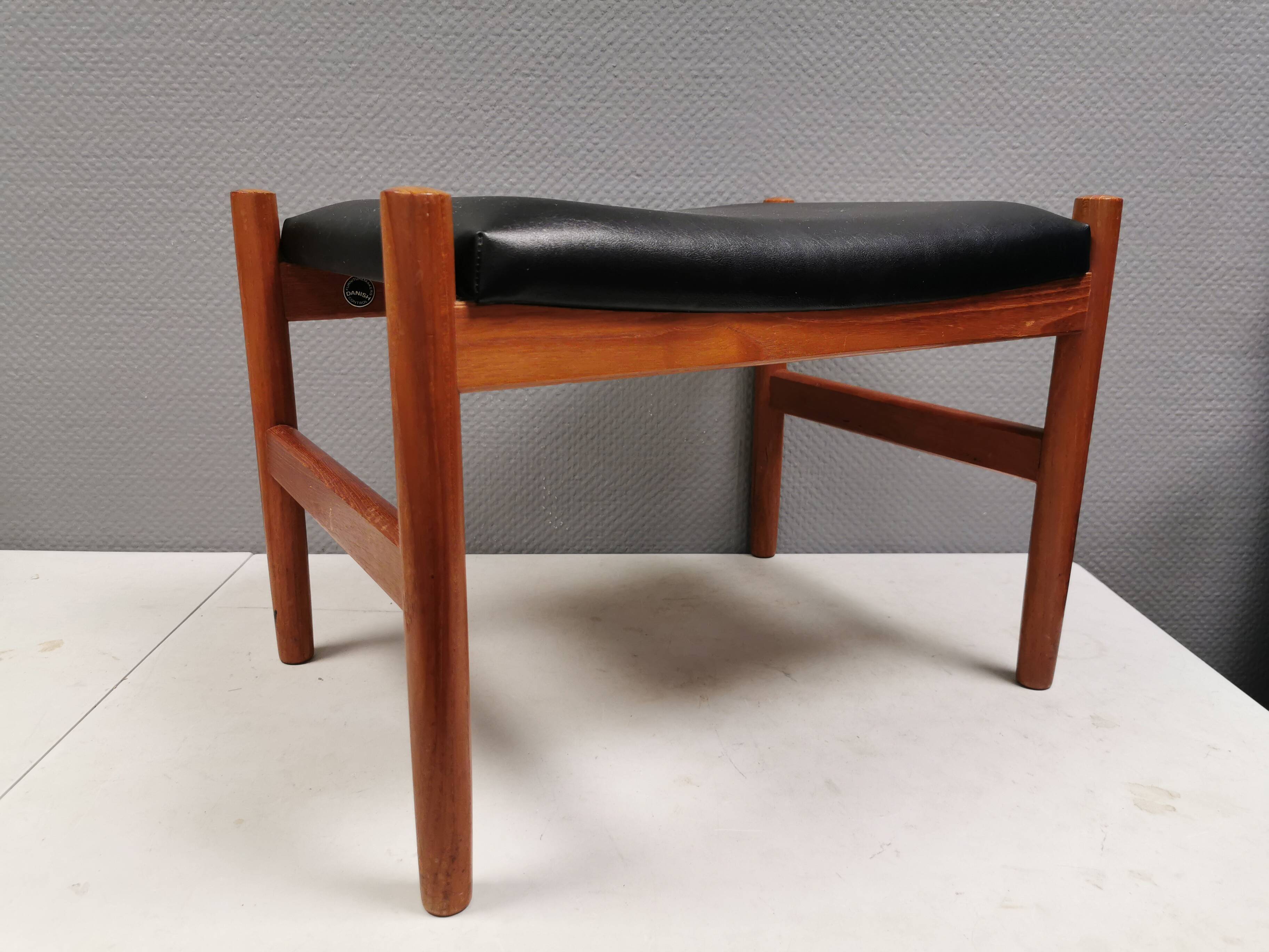 Danish Teak Footstool, Black Skai Leather, 1960s Spøttrup Design