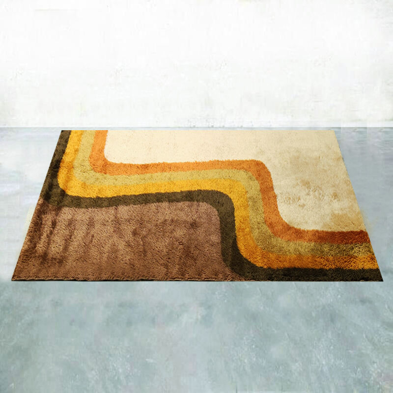 1970s Geometric Space Age Rug in Pure Wool. Made in Italy
