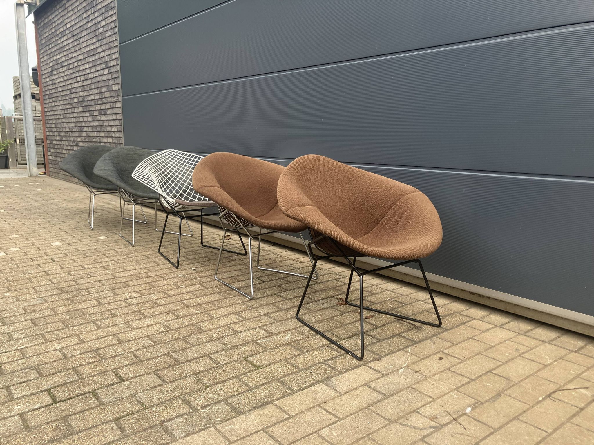 5x Knoll Bertoia Diamond chair upholstered