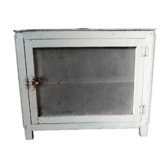 Garde manger ancien