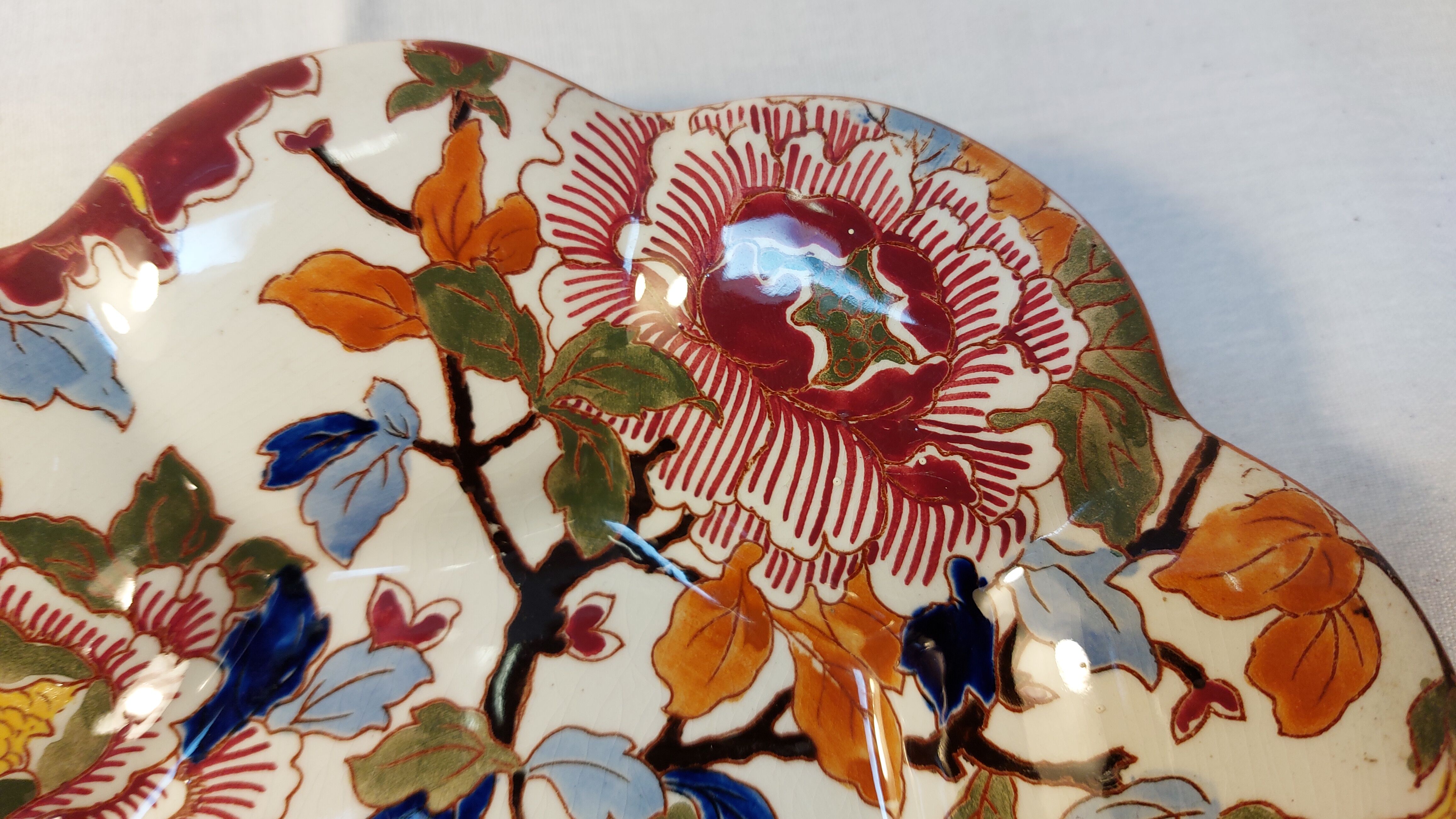 Hollow plate Gien floral decoration Peony
