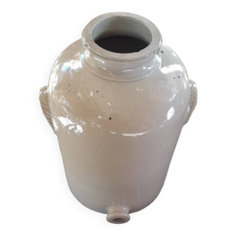 Stoneware vinegar maker