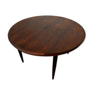 Teak scandive round table