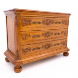 Light oak chest of drawers from the early 20th century, Western Europe. After renovation.