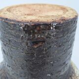 Modernist brutalist standing vase chamotte stoneware shaded brown, ocher, ivory Scandinavian design 1970