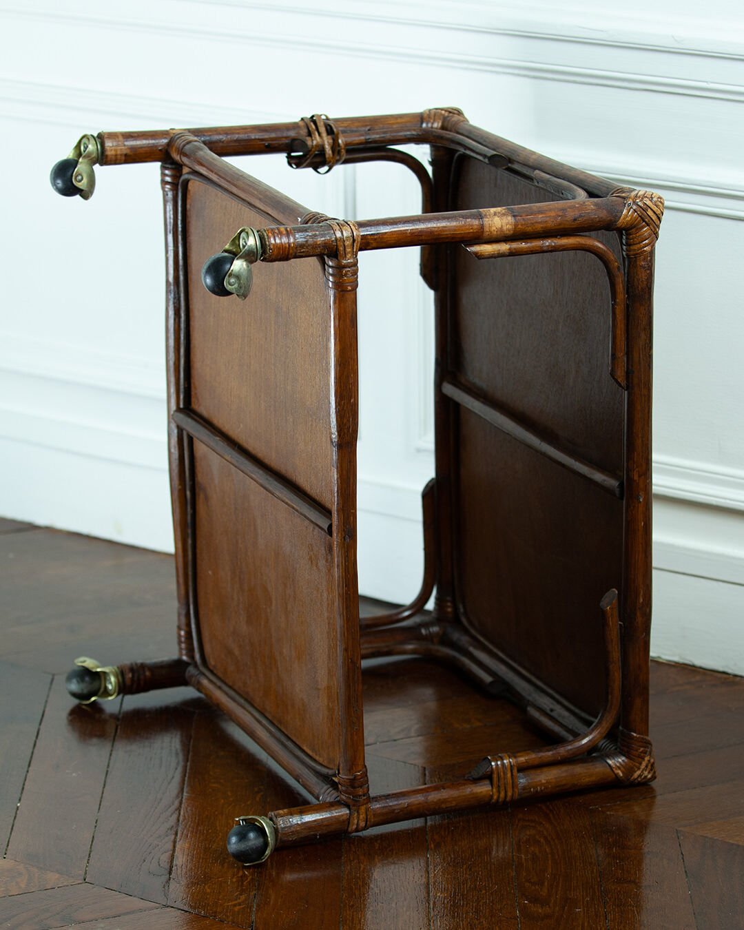 Paires de tables basses en rotin et osier
